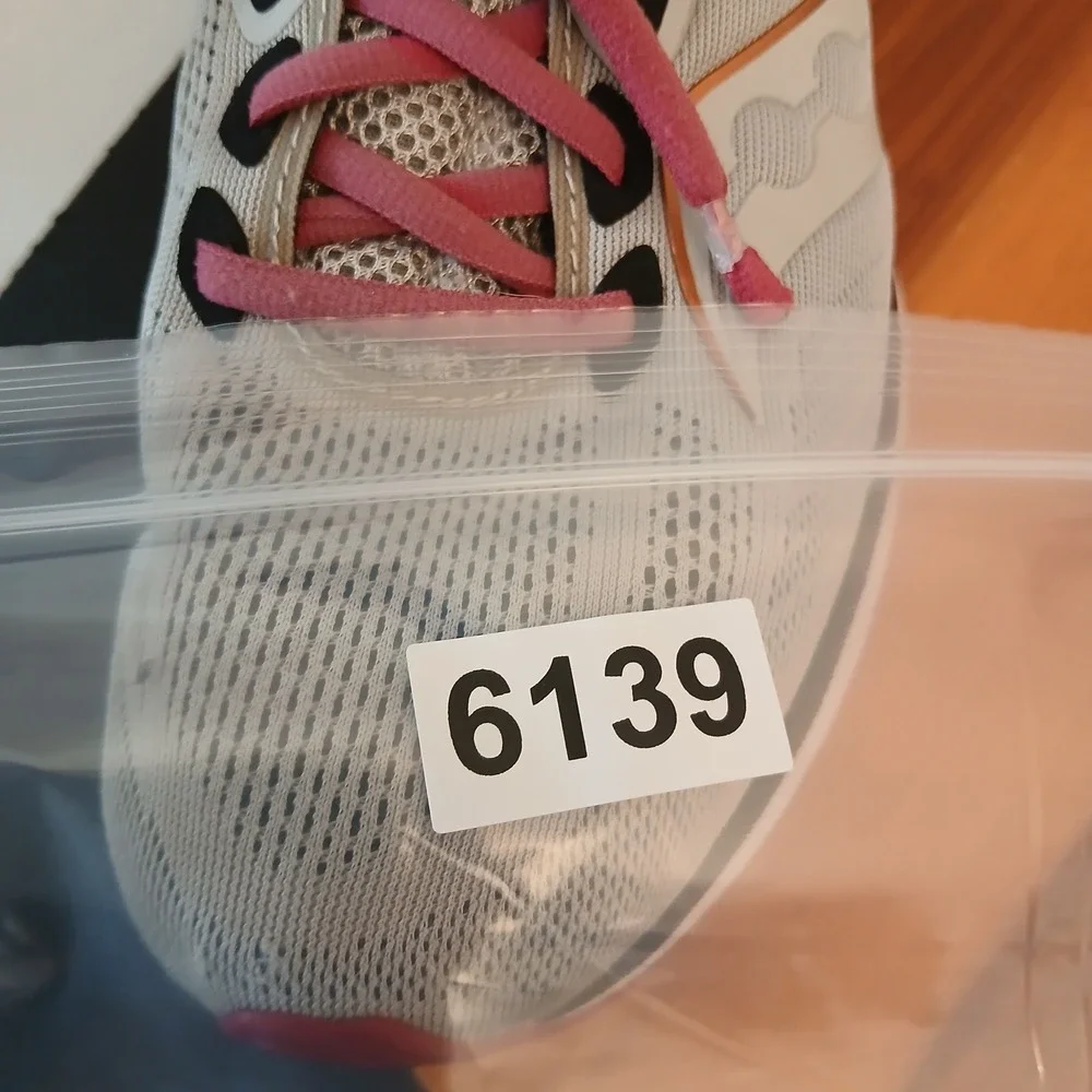 Saucony see images